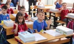 Öğretmenlerin ek ders ücretlerinde değişiklik! Yeni düzenleme Resmî Gazete’de