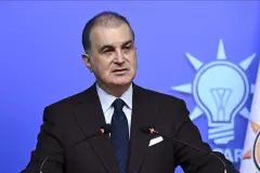Ömer Çelik: Cumhurbaşkanımızı Franco ile kıyaslamak akıl dışıdır