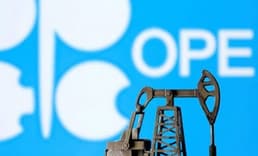 OPEC+ grubu haziranda 432 bin varil üretim artışına gidecek