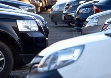 Otomobilde zam girdabı: Bugün fiyatı zamlanan araçlar