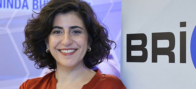 Otomotiv ana sanayinde 'ilk Türk kadın CEO': Evren Güzel kimdir?