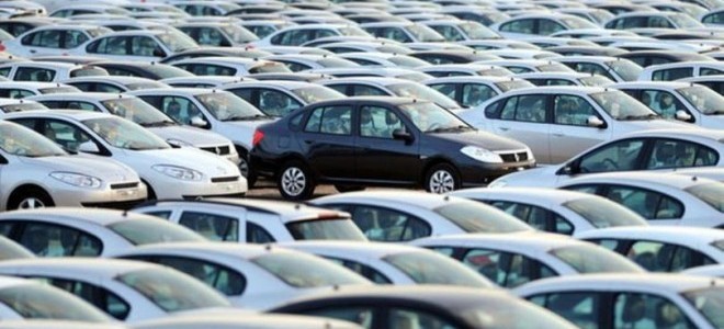 Otomotiv pazarı yüzde 35, otomobil pazarı yüzde 33 daraldı
