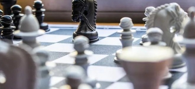 Oyun Teorisi nedir? Borsada nasıl avantaj sağlar?