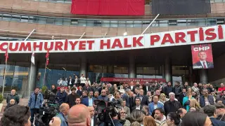 Özgür Özel'den CHP Genel Merkezi'ndeki gerginlik hakkında açıklama