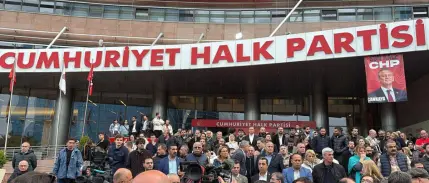 Özgür Özel'den CHP Genel Merkezi'ndeki gerginlik hakkında açıklama
