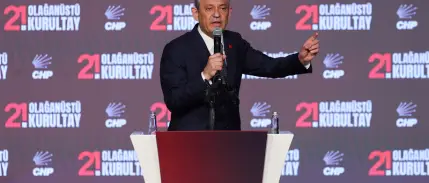 Özgür Özel olağanüstü kurultay için yeterli imza sayısına ulaştı