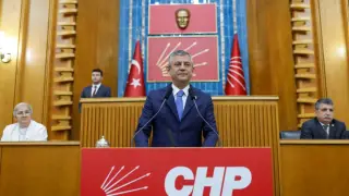 Özgür Özel resmen açıkladı: Yeni parti kuruluyor