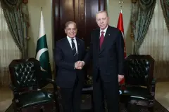 Pakistan Başbakanı Şerif Türkiye’ye geliyor