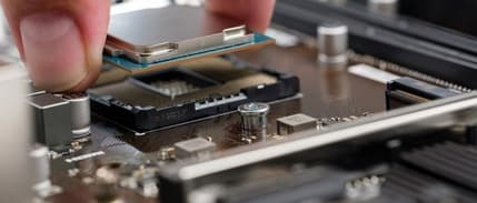 Para kazanmanın ötesinde bir yarış: Çip savaşlarında rekabet derinleşiyor