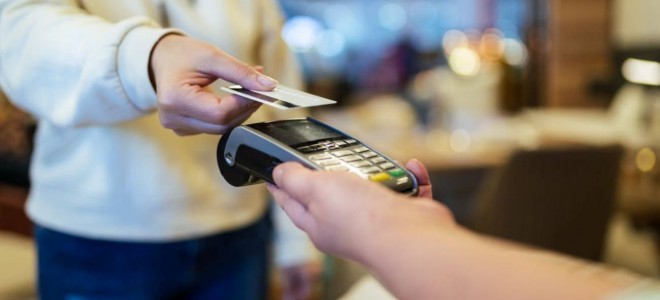 Perakende sektörü bayramda 130 milyar liralık kartlı alışveriş bekliyor