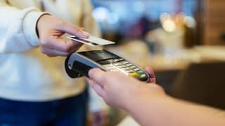 Perakende sektörü bayramda 130 milyar liralık kartlı alışveriş bekliyor