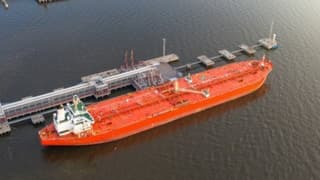 PetroChina Venezuela'dan petrol alımını askıya aldı