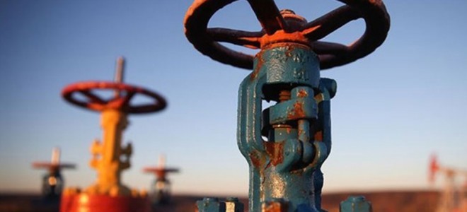 Petrol ABD-İran gerginliğiyle yükseldi