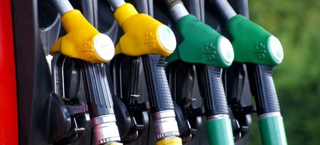Petrol fiyatları 2019 zirvesinden döndü