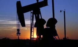 Petrol fiyatları 60 doların altına geriledi