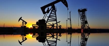 Petrol Fiyatları ABD Üretim Artışı Etkisiyle Düştü
