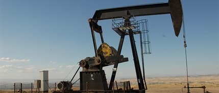 Petrol fiyatları ABD ve Çin arasındaki olumlu hava etkisiyle yükseldi