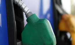 Petrol fiyatları Çin’den gelen talebin artmasıyla yükseldi