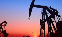 Petrol fiyatları Çin ve Japonya etkisiyle yükseldi
