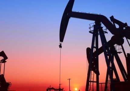 Petrol fiyatları Çin ve Japonya etkisiyle yükseldi