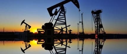 Petrol fiyatları Çin verileriyle yükseldi