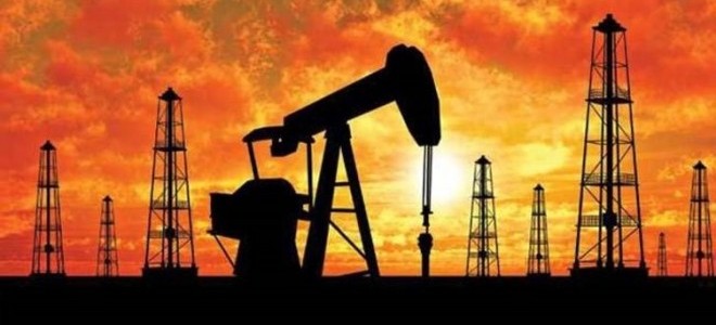 Petrol fiyatları küresel ekonomik yavaşlama endişleriyle geriledi