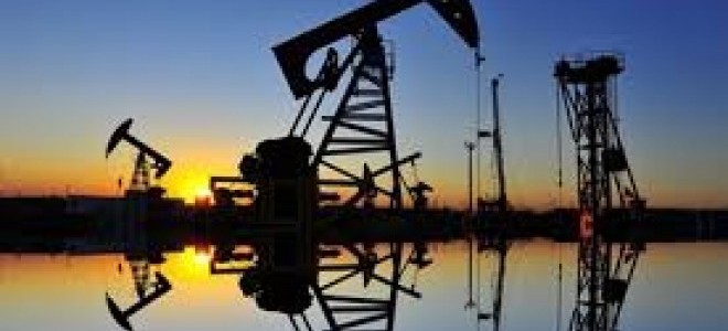 Petrol fiyatları rekor ABD üretimiyle düştü