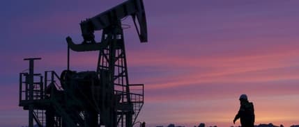 Petrol fiyatları talebin azalacağı endişeleriyle düştü