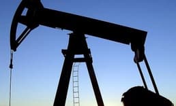 Petrol fiyatları talep artışı beklentisiyle yükseldi