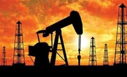 Petrol fiyatları üretim kısıntısı beklentisiyle yükseldi