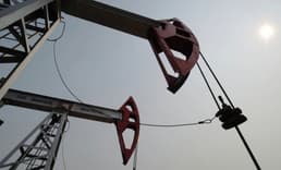 Petrol fiyatları Venezuela ihracatının aksama ihtimaliyle yükseldi