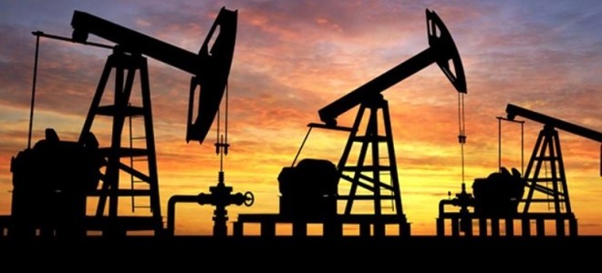 Petrol fiyatları Venezuela yaptırımlarıyla arttı