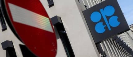 Petrol OPEC+ kısıntıyı gözden geçirmeyi ertelemesiyle yatay