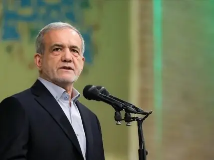 Pezeşkiyan'dan müzakerelere yeşil ışık