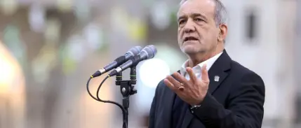 Pezeşkiyan: Ne sahayı ne de müzakere masasını terk ettik