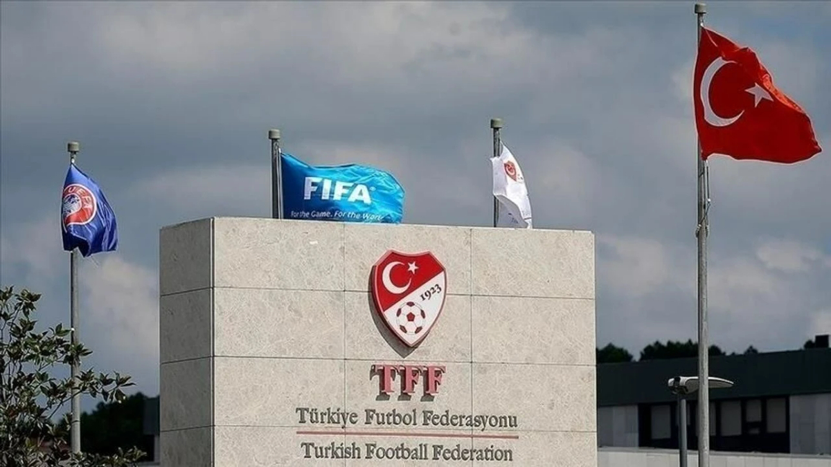 PFDK 8 Süper Lig kulübüne verdiği cezaları açıkladı