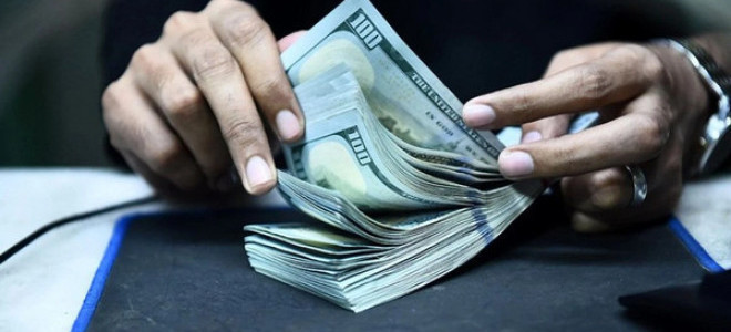 Piyasanın yıl sonu dolar/TL tahmini belli oldu