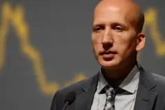 Prof. Dr. Hakan Kara'dan döviz alımları üzerinden faiz yorumu
