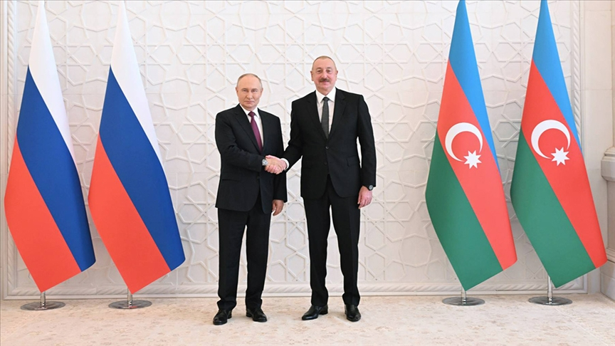 Putin ve Aliyev'den Orta Doğu için diplomatik çözüm çağrısı