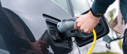 Bataryalı elektrikli araç satışları küresel çapta %70, Türkiye'de ise %172 arttı