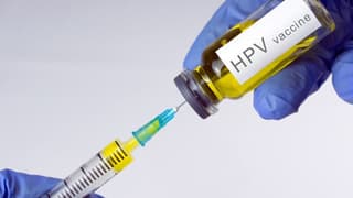 Rahim ağzı kanseri ile mücadelede aşı ve tarama testi vurgusu