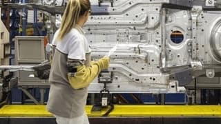 Reel kesim güveni son 9 ayın en düşük seviyesinde