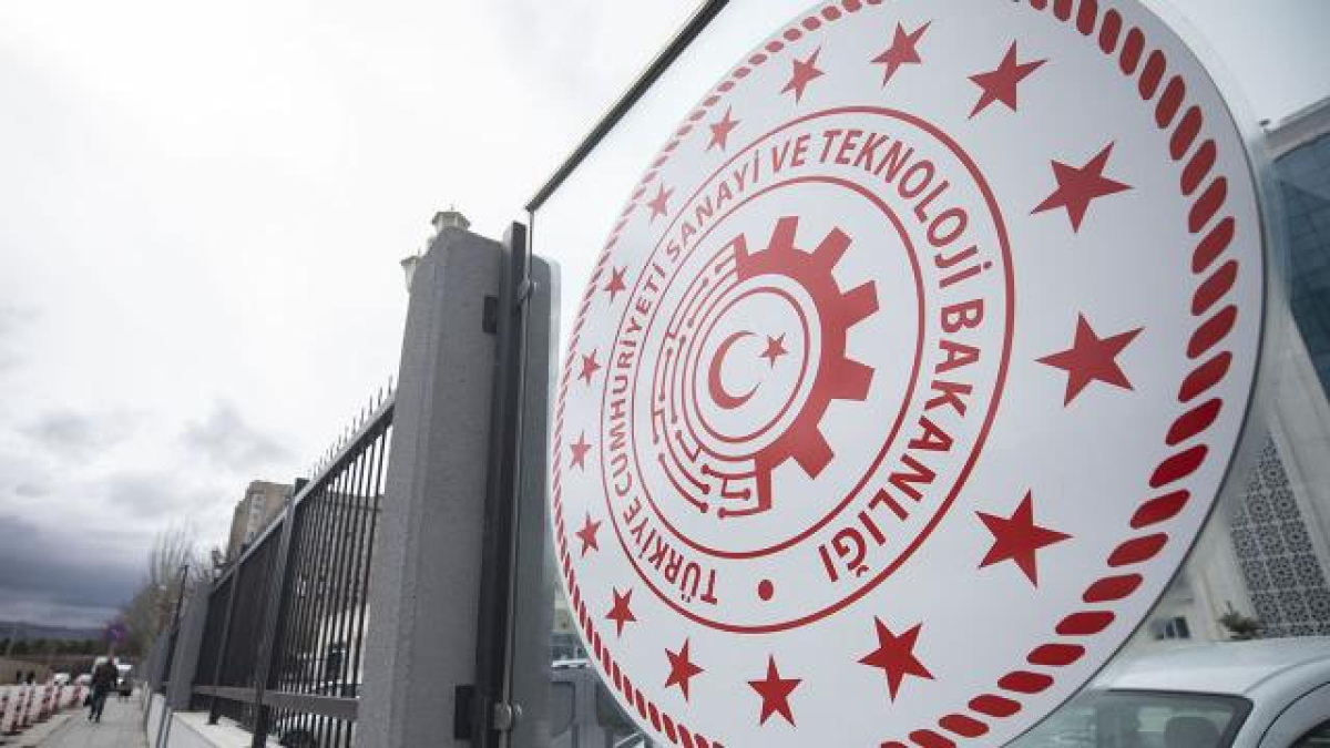 Rekabetçi Sektörler Programı'ndan 43 projeye 260 milyon euroluk destek
