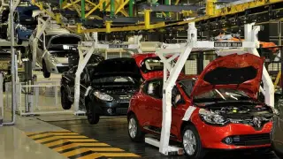 Renault Fransa'da elektrikli araçlar için 10 milyar euro yatırım yapacak