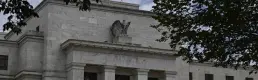 Reuters anketi: Fed’in yıl sonuna kadar faizi sabit tutması bekleniyor