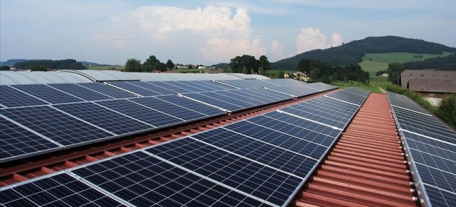 Rus doğal gazının kesilmesi Avrupa'da Çin'in güneş enerjisi panellerine talebi artırdı