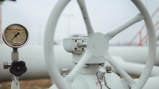 Rus gazı 2028'den itibaren AB'ye giremeyecek