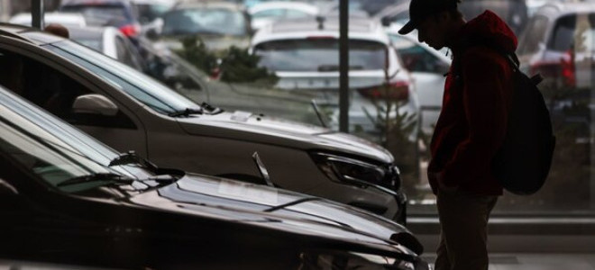 Rus otomotiv sektörü yaptırımlar ve rekabet baskısı altında