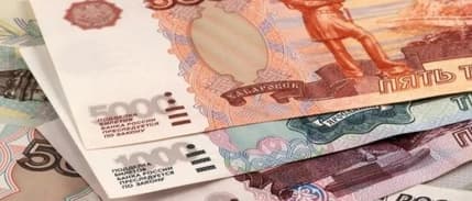 Rus rublesi dolar karşısında güçlenmeye devam ediyor