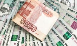 Rus rublesinde değer kaybı sürüyor